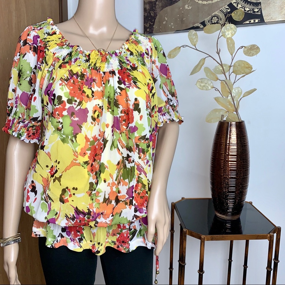 🛍 4/$35 Apt.9 Yellow Floral Print Top🛍 B-1